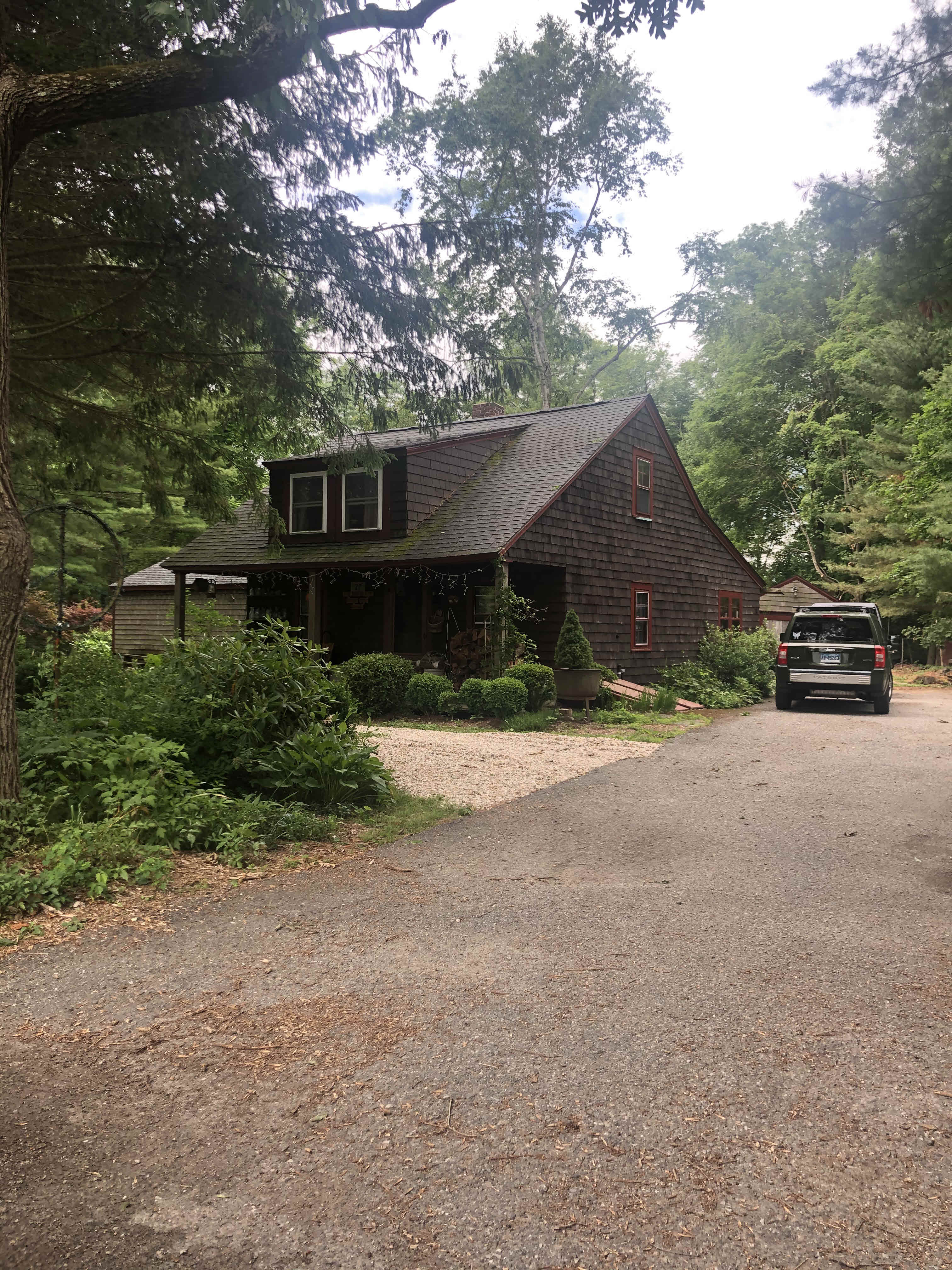 Building photograph for 27 SALMON KILL ROAD